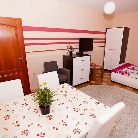Diklo Borik Vir Apartment *