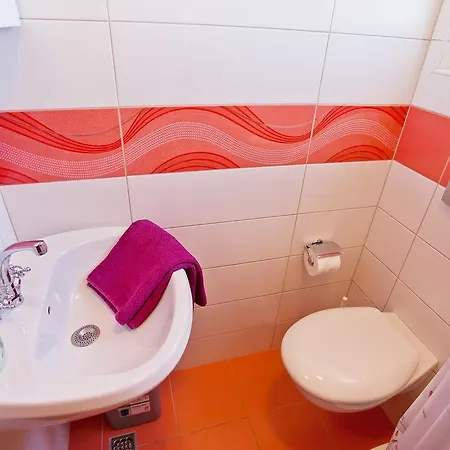 Apartman Diklo Borik Vir *