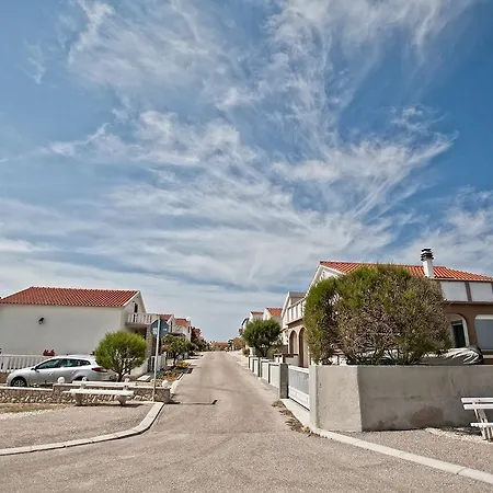 Apartman Diklo Borik Vir Zadar