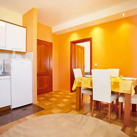 Diklo Borik Vir Apartment *